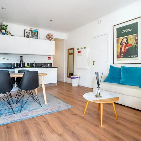 Bright In * Лиссабон